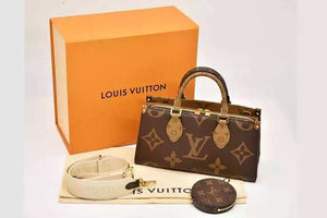 Louis Vuitton Monogram Reverse Giant On The Go EW Handbag