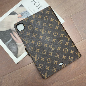 Luxury Louis Vuitton Canvas Monogram Leather Fresh Summer Theme Pattern Apple iPad case