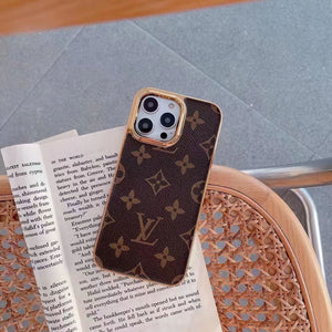 LOUIS VUITTON CLASSIC PRINTED PHONE CASE FOR iPHONE