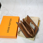 Luxury Louis Vuitton Zippy Organizer Wallet Multifunctional