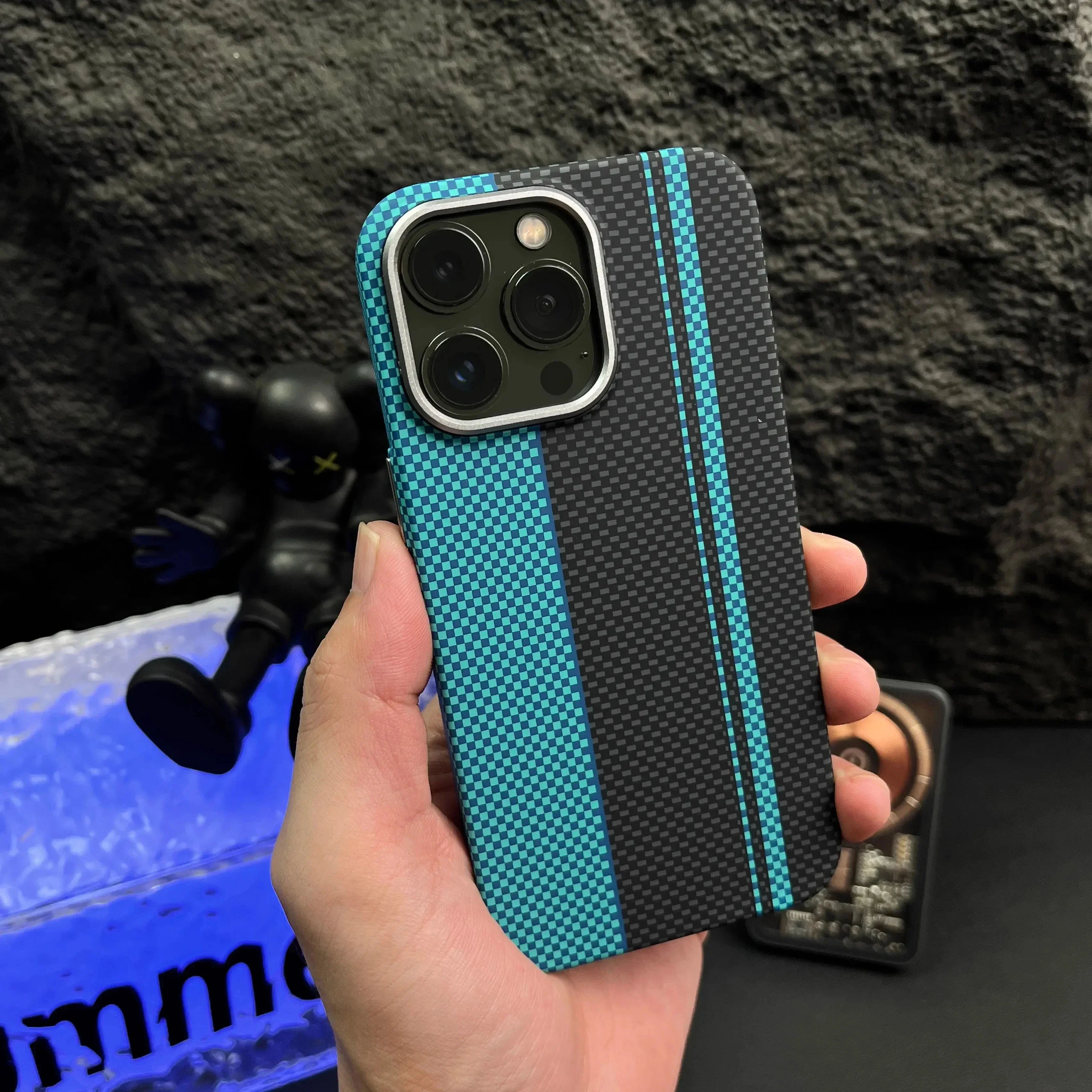 Trendy Carbon Fibre Relief MagSafe Phone Case for iPhone 16 15 14