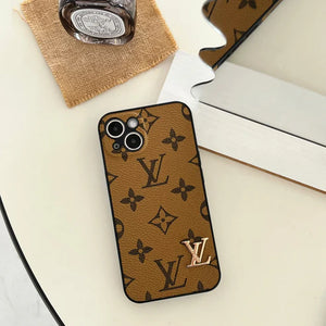 TRADITIONAL LOVE IPHONE CASE WITH CAMERA PROTECTION