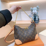 Luxury Louis Vuitton Bag with Detachable Strap