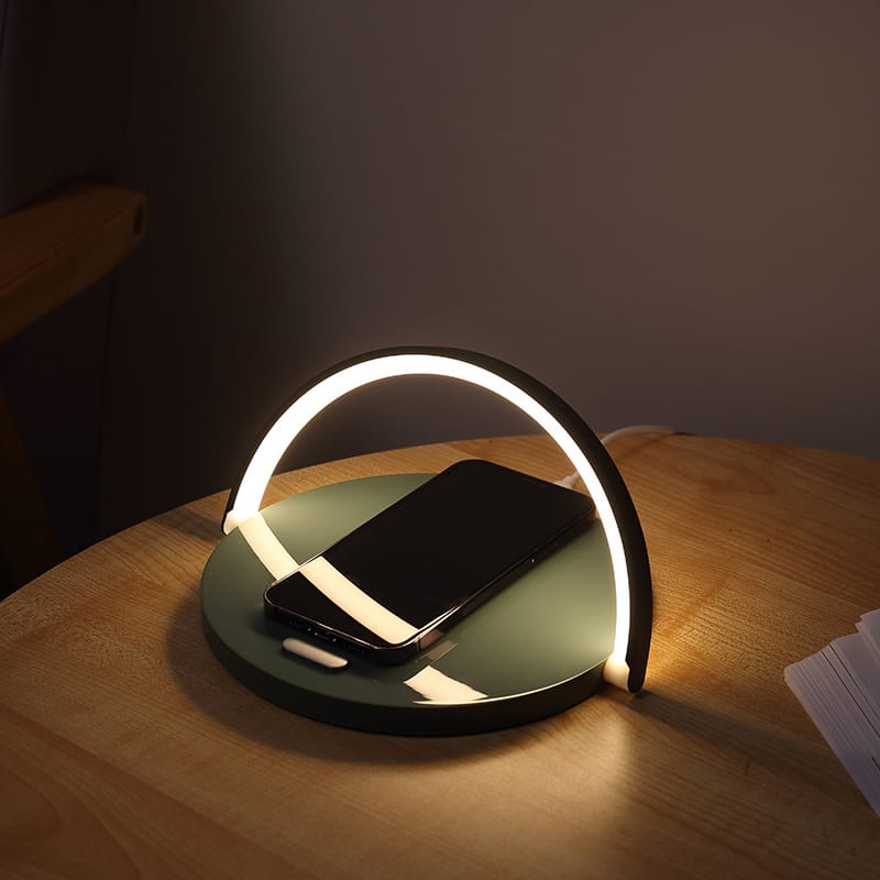 10W Qi Fast Wireless Charger Table Night Light For iPhone 13/ 12/ 11 /XR Mobile Phone Charging Holder LED Desk Lamp Phone Stand - theroxymob